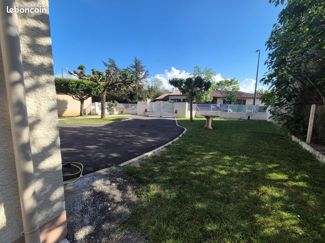 Maison 6 pièces 134 m² · à Castres · 134 m² · 265 000 €