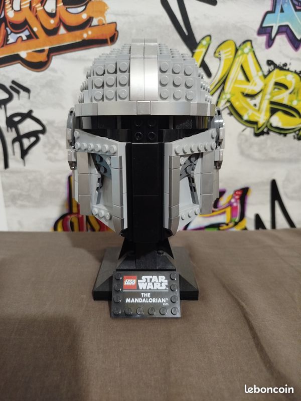 Lego tête the mondalorian (image 1)