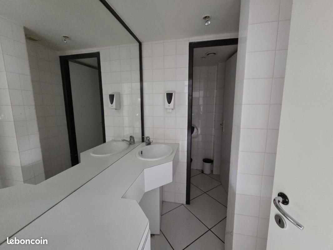 Local commercial 160 m² (image 7)