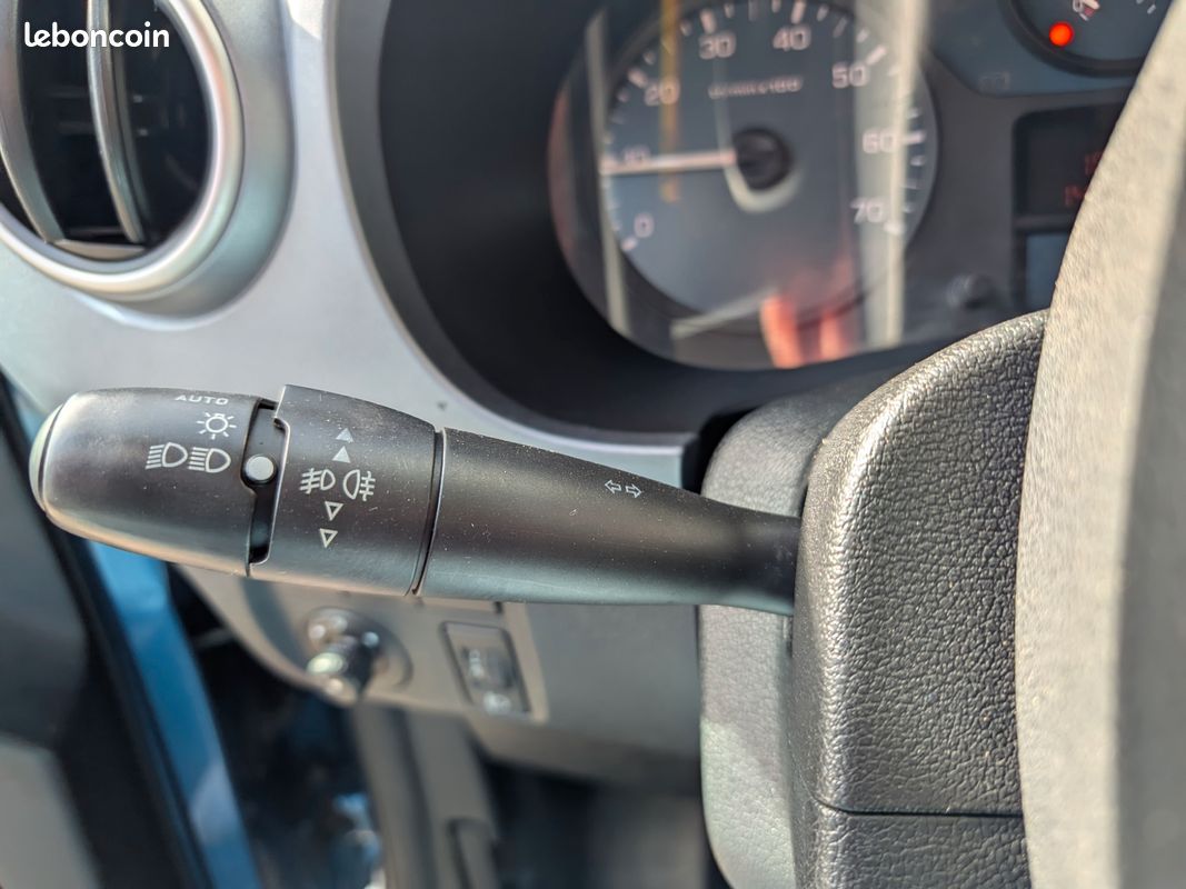 CITROEN BERLINGO MULTISPACE 1.6L 90CH / TRANSPORT PMR / TPMR / 4 PLACES + 1 FAUTEUIl (image 21)