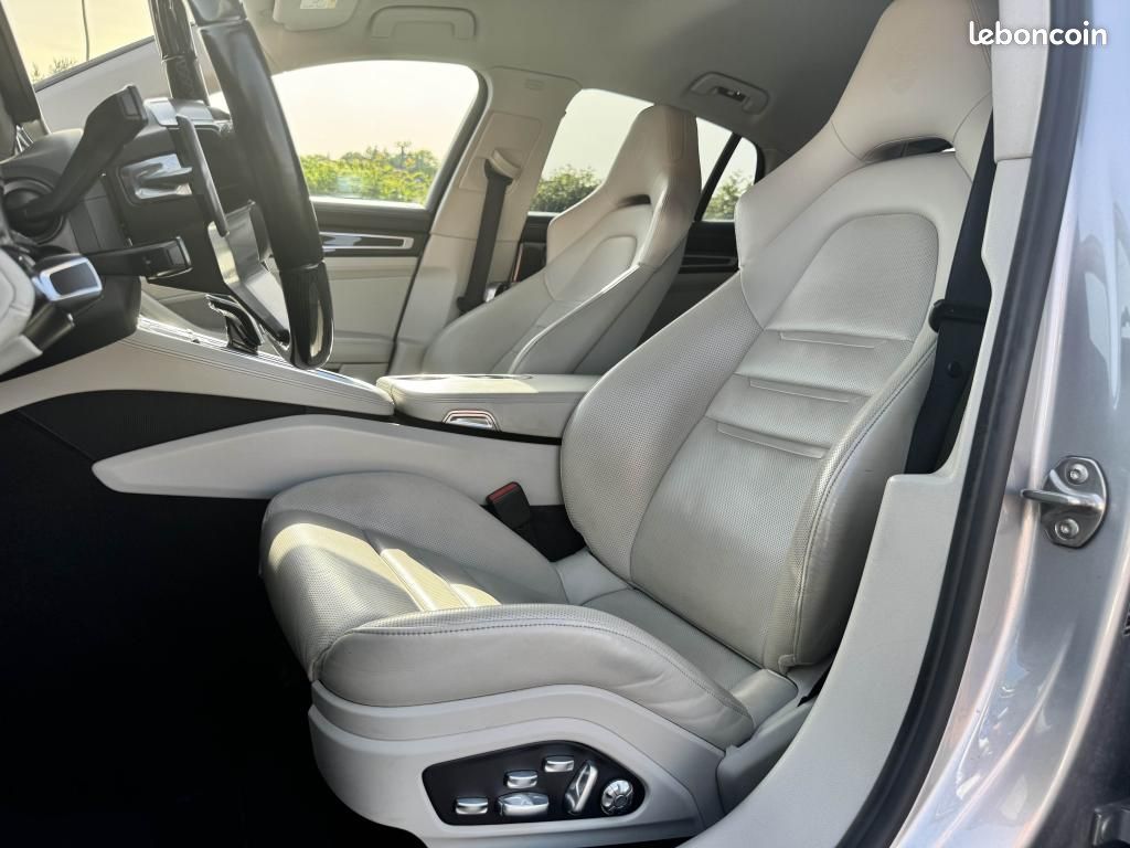 PORSCHE PANAMERA 2.9i V6 - 330 - BV PDK - Stop&Start (image 22)