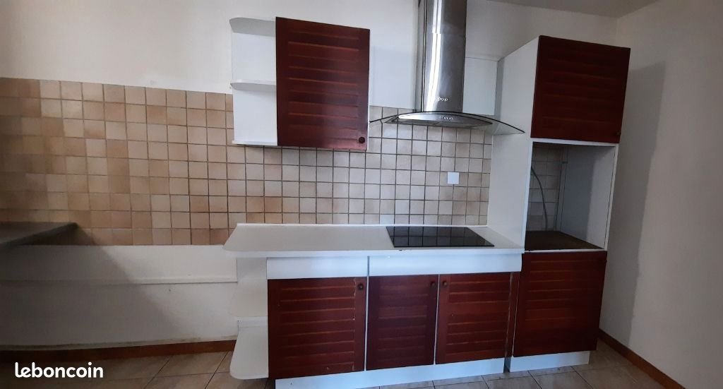 Appartement 3 pièces 67 m² · à Carpentras · 67 m² · 575 €/mois