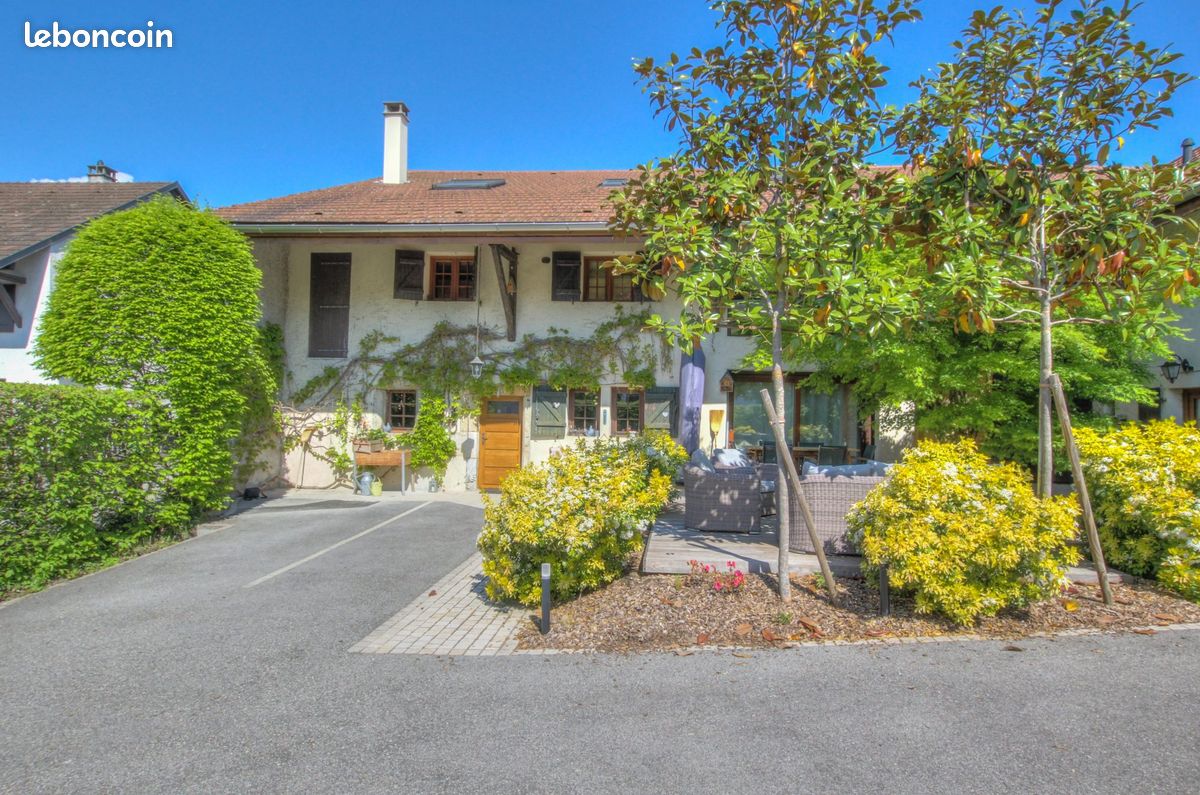 Maison 5 pièces 243 m² · à Prévessin-Moëns · 243 m² · 895 000 €