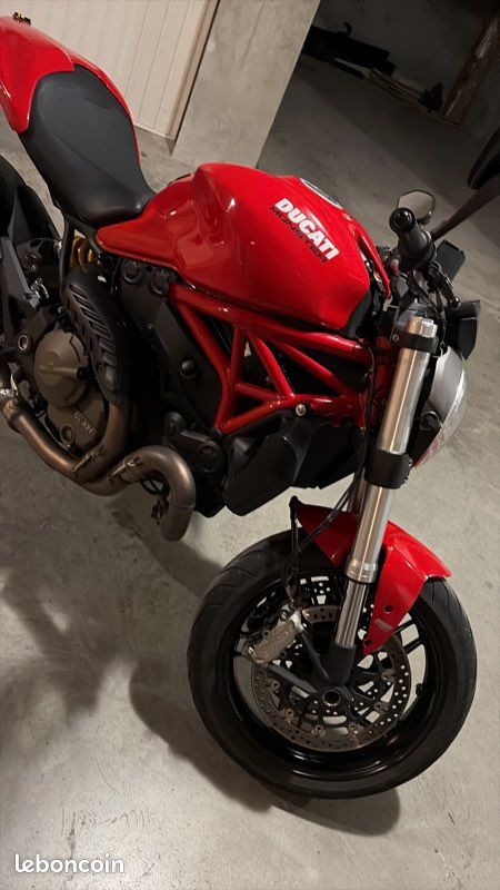 Ducati monster (image 1)