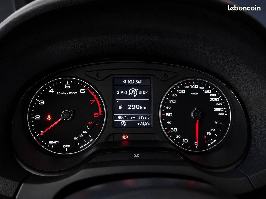AUDI A3 Berline 1.0 115 cv Sport - 2017 - Régulateur de vitesse - Bluetooth - Toit ouvrant - LED (image 9)