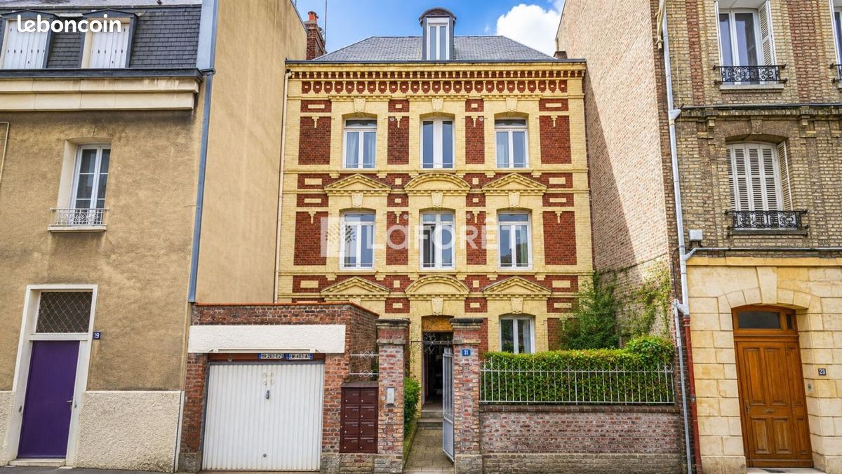 Immeuble 10 pièces 121 m² · à Le Havre · 121 m² · 380 000 €