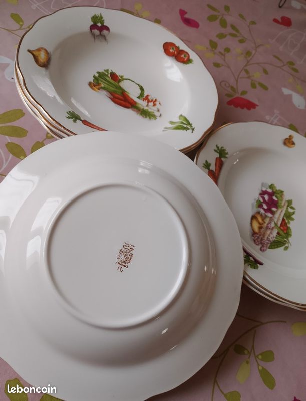 Lot assiette porcelaine (image 1)