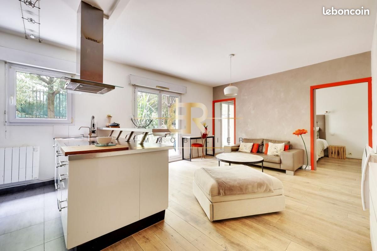Appartement 2 pièces 66 m² · à Colombes · 66 m² · 295 000 €