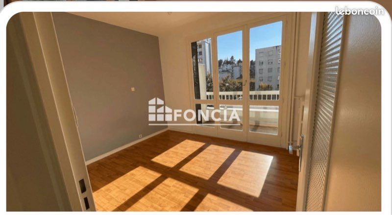 Appartement 2 pièces 42 m² · à Saint-Étienne · 42 m² · 520 €