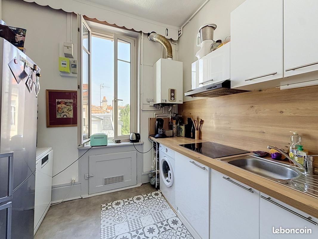 Appartement 4 pièces 73 m² · à Nancy · 73 m² · 825 €