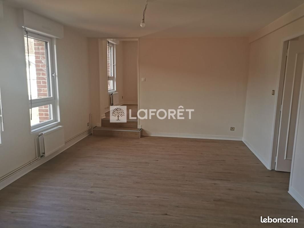Appartement 5 pièces 95 m² · à Hesdin-la-Forêt · 95 m² · 768 €