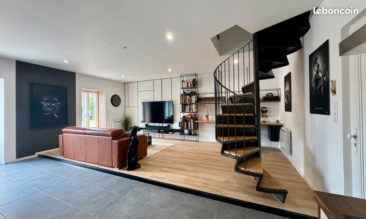 Maison 5 pièces 115 m² · à Saint-Pierre-la-Noue · 115 m² · 250 000 €