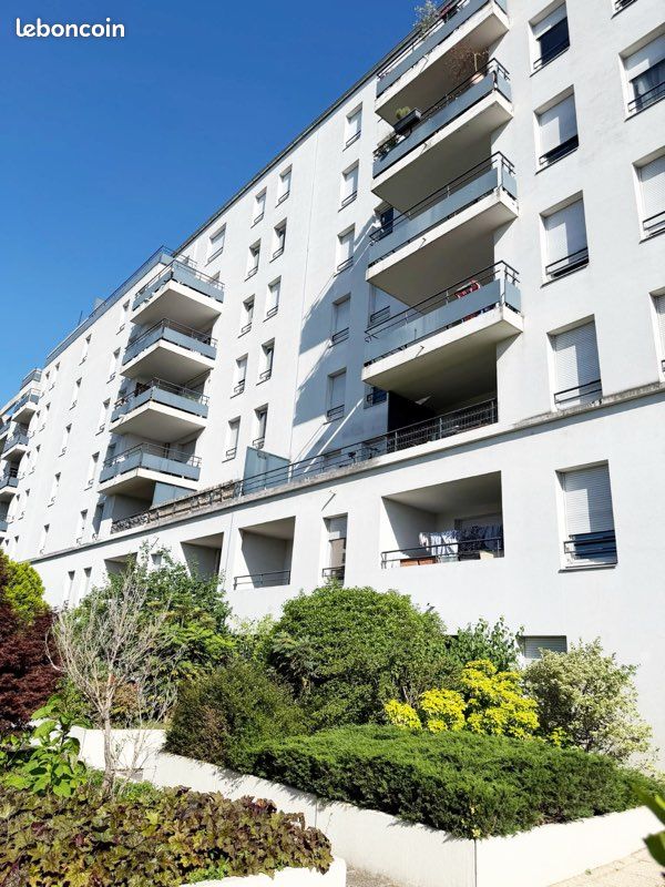 Parking 4 pièces 90 m² · à Villeurbanne · 90 m² · 338 000 €