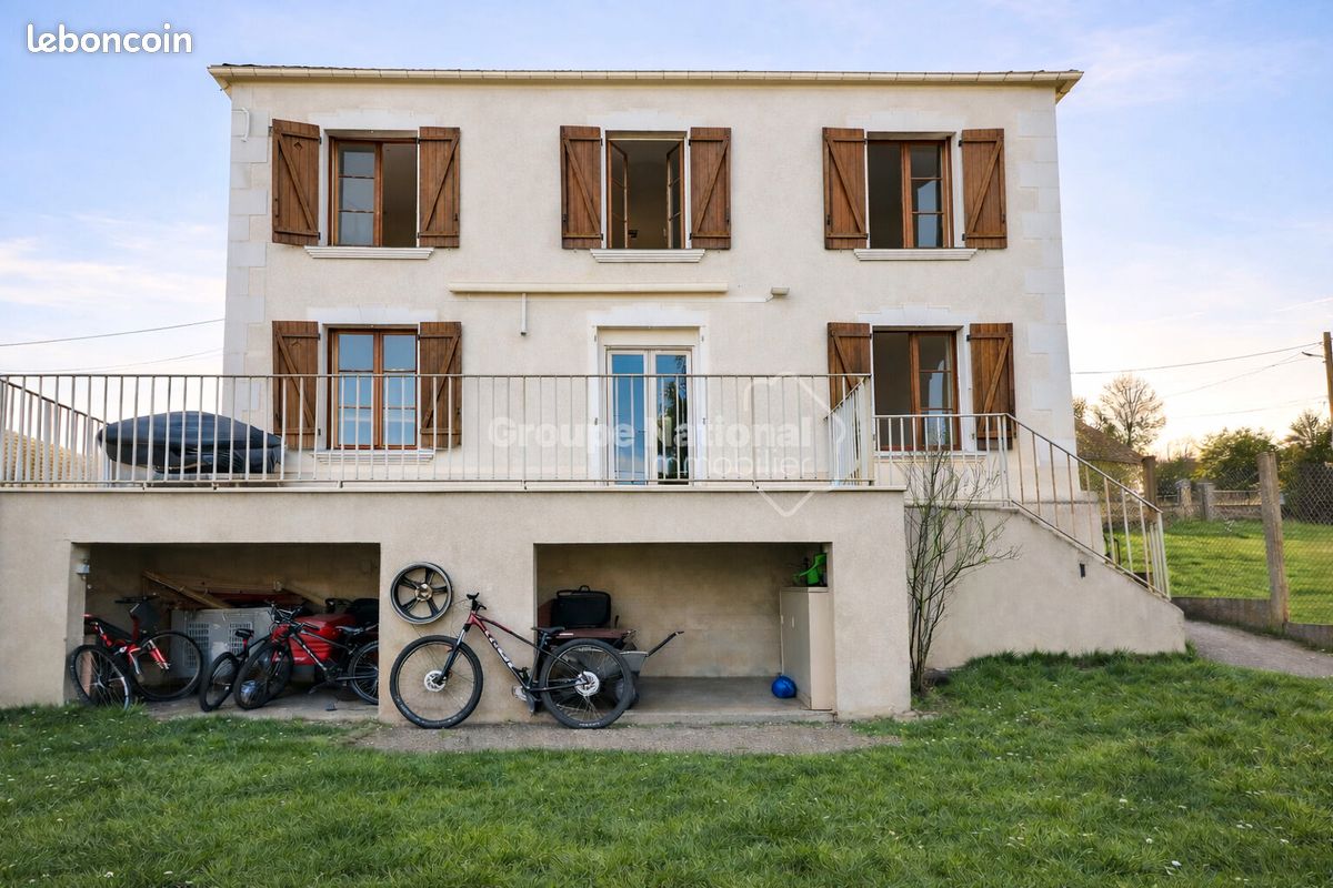 Maison 7 pièces 108 m² · à Noailles · 108 m² · 222 000 €