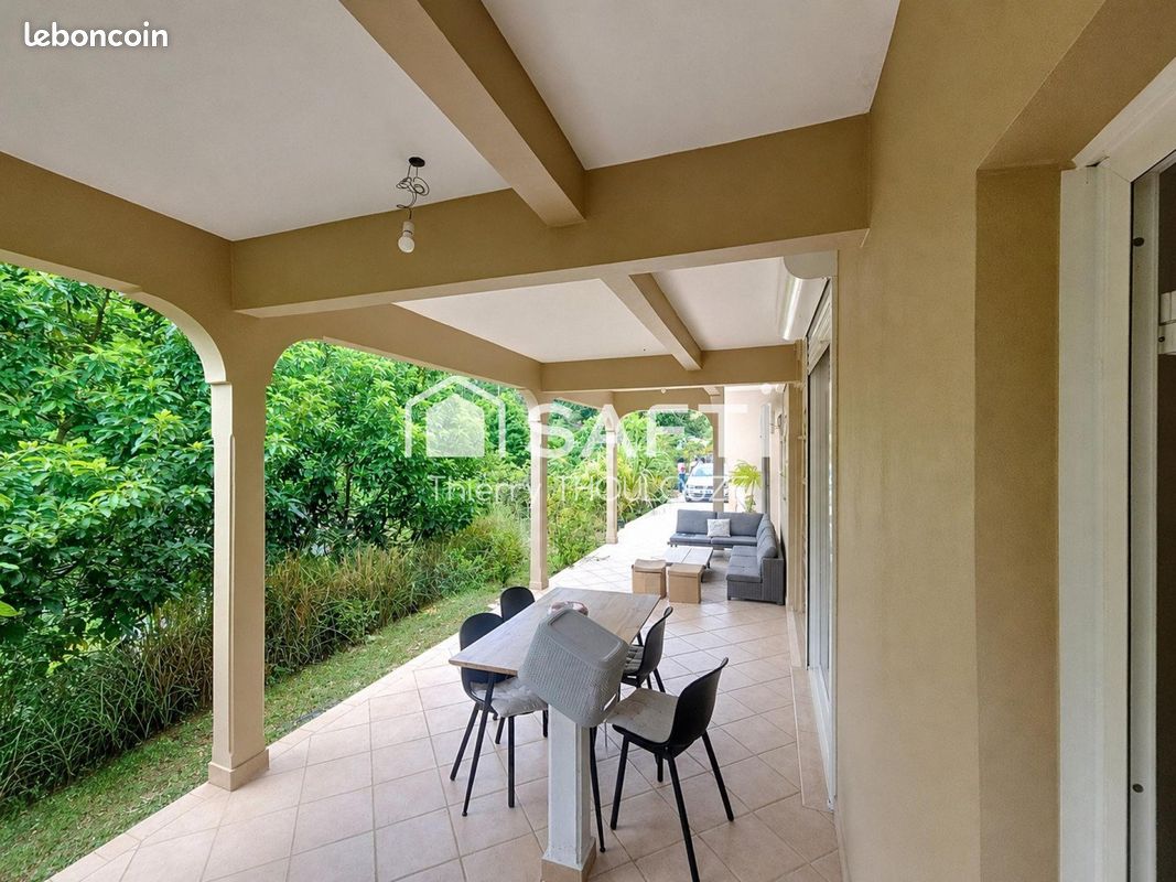 Appartement 2 pièces 52 m² · à Le Gosier · 52 m² · 720 €