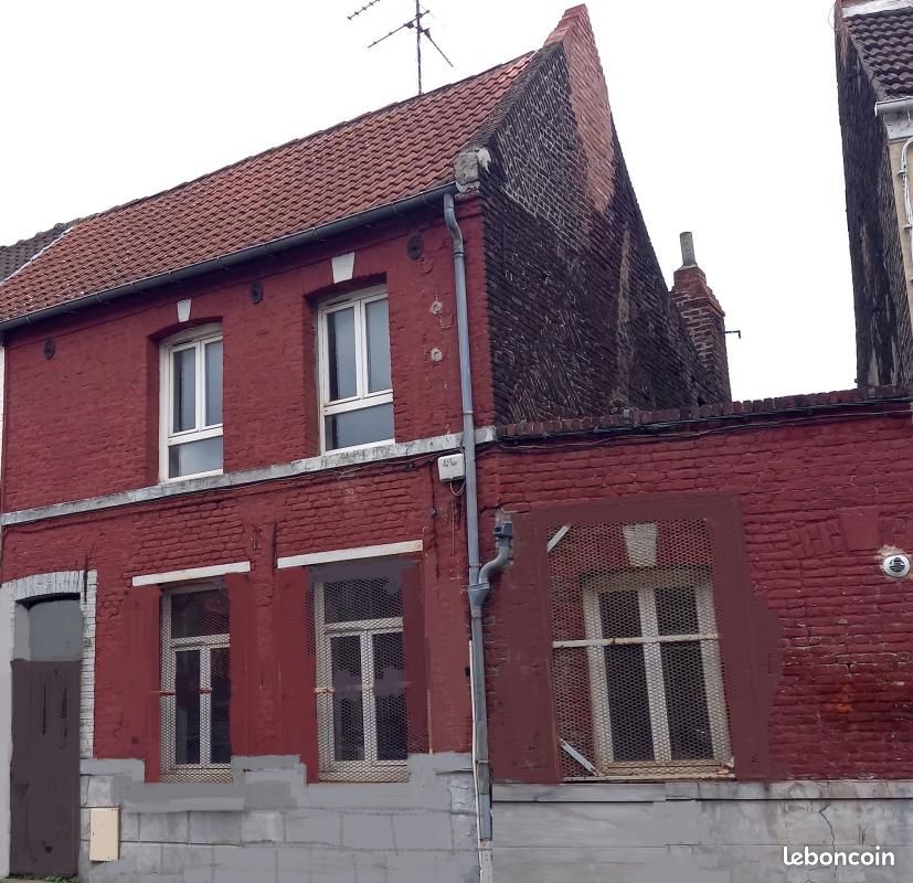 Maison 105 m² · à Lourches · 105 m² · 50 000 €
