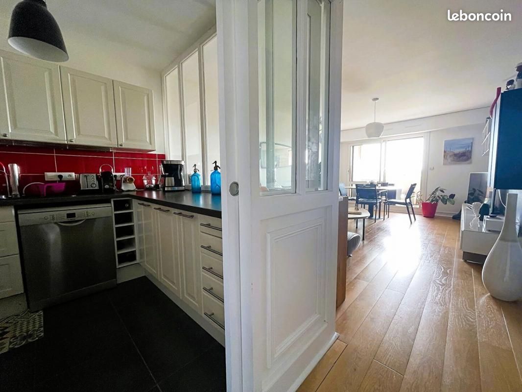 Appartement 3 pièces 74 m² - La Rochelle 17000 (image principale 1)