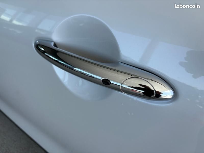 Mini Mini Cooper 136ch Edition Premium Plus BVA7 (image 13)