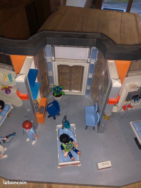Clinique playmobil (image 3)