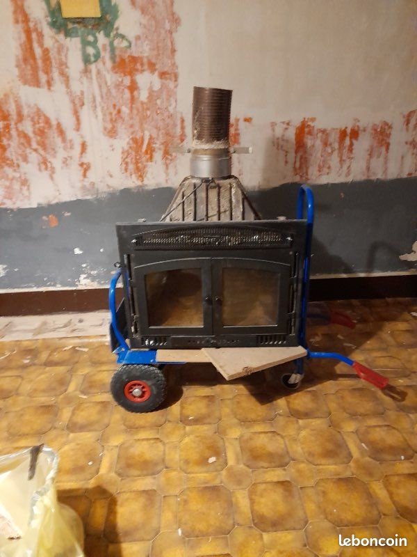 Insert à bois (image 1)