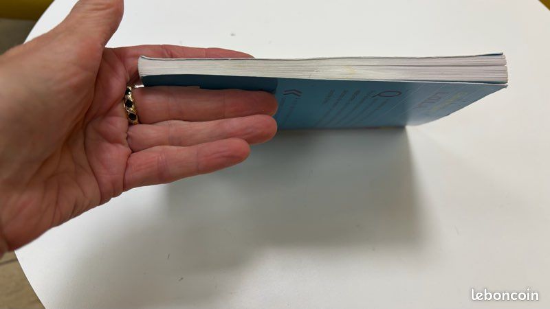 📚Lola de Claire Mazard très bon état (image 6)