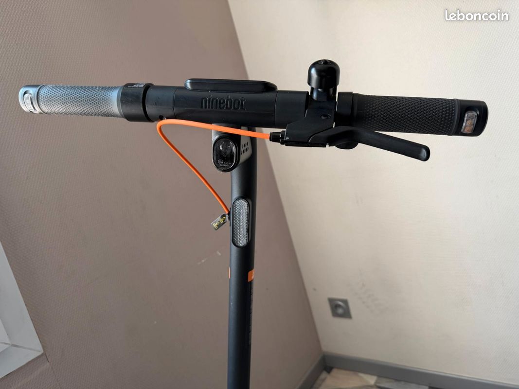 Trottinette électrique Ninebot KickScooter E2 Pro E – État neuf sous garantie (Facture) (image 6)
