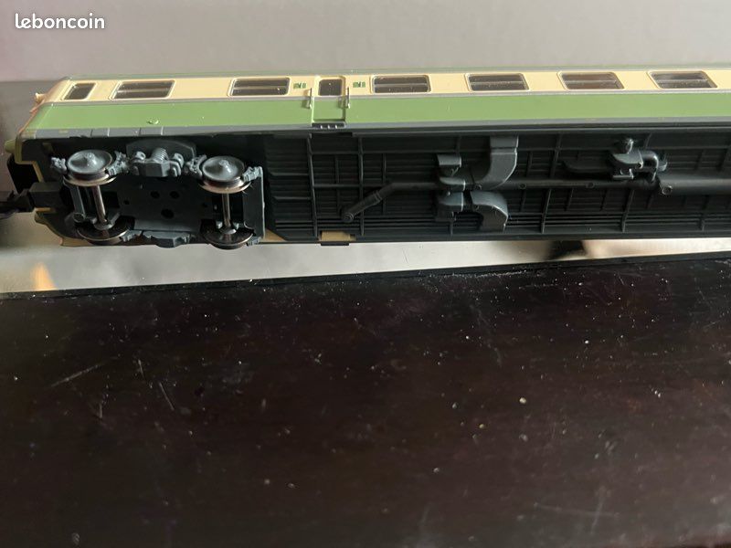 Roco 43038.1 - Autorail RGP X2733 + Remorque XR7753 Vert ép.III SNCF HO - Occasion état Neuf, Digital, Sonore