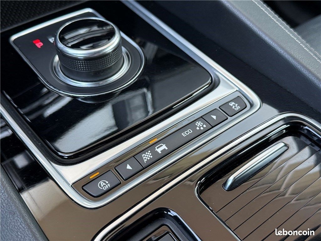 Jaguar F-Pace V6 3.0 D - 300 CH AWD BVA8 R-Sport (image 25)