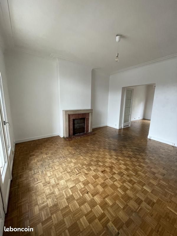 Appartement 4 pièces 84 m² · à Nantes · 84 m² · 989 €/mois
