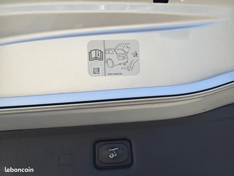 Ford S-MAX 2.0 EcoBlue 150ch Titanium Euro6.2 7 PLACES (image 24)