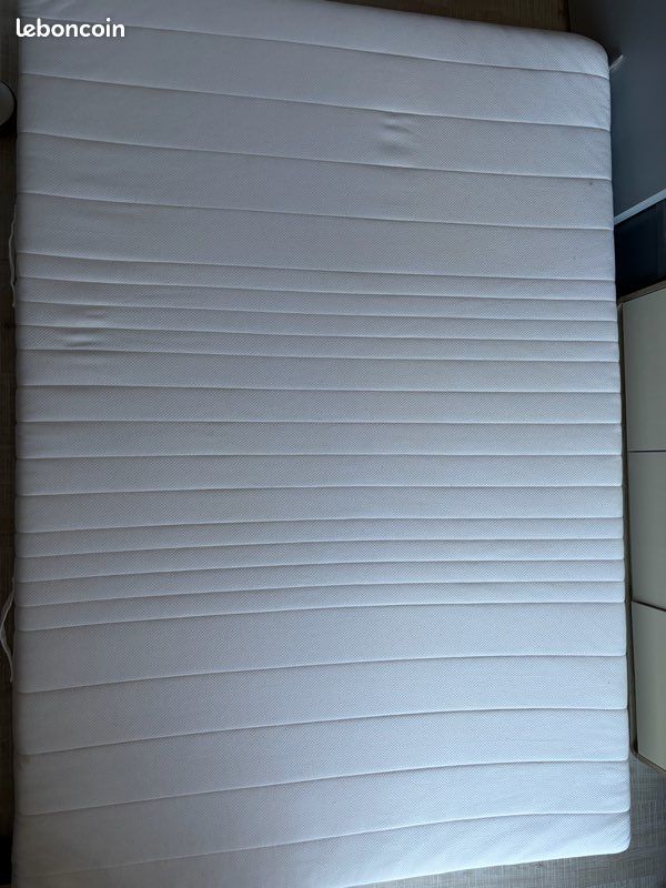 Matelas 140X190 (image 1)