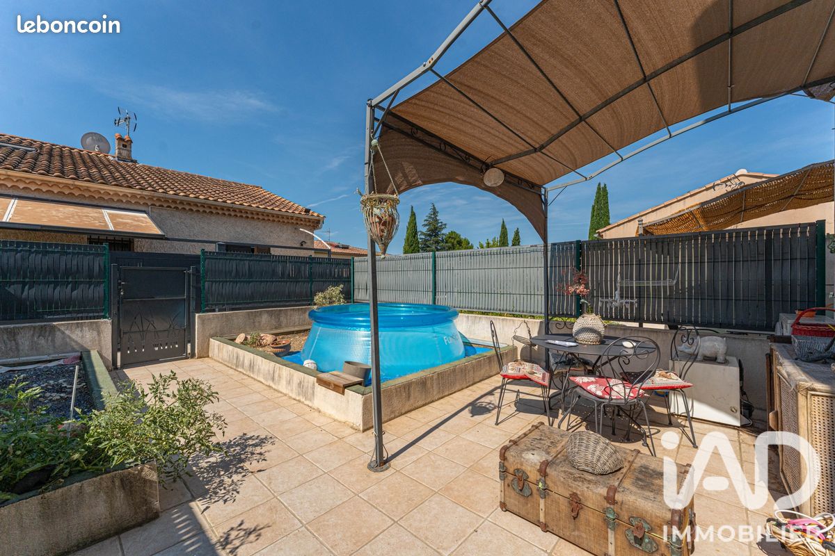 Appartement 3 pièces 48 m² · à Pertuis · 48 m² · 240 000 €
