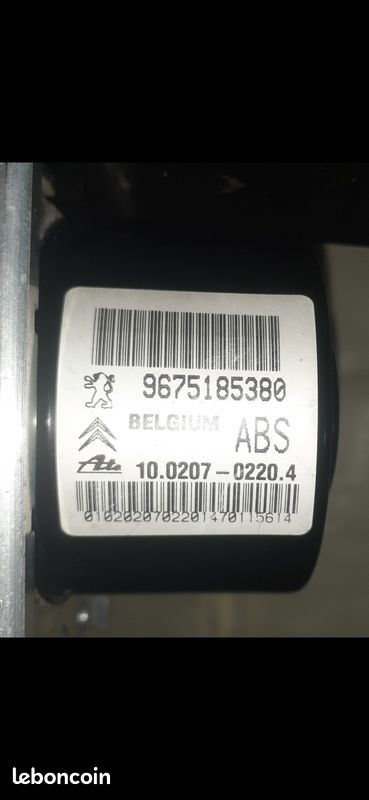 Bloc abs 206 module boitier pompe abs 206 ref 9675185380 - Équipement auto