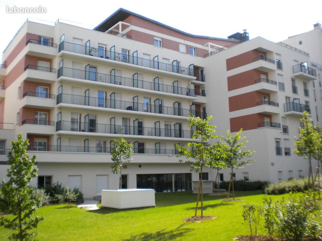 Appartement 1 pièce 18 m² · à Évry-Courcouronnes · 18 m² · 85 000 €