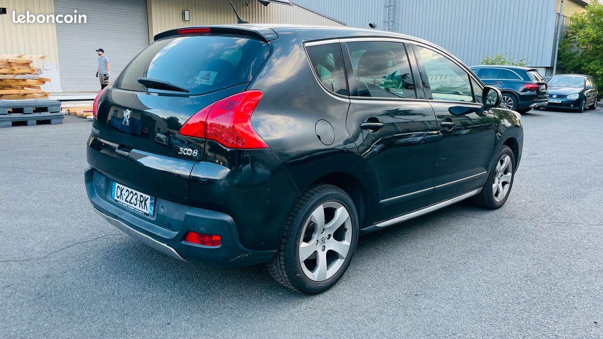Peugeot 3008 1.6 hdi 16v 110 ch styel ii (image 4)