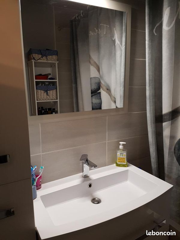 Appartement a louer nimes - 5 pièce(s) - 85 m2 - Surfyn