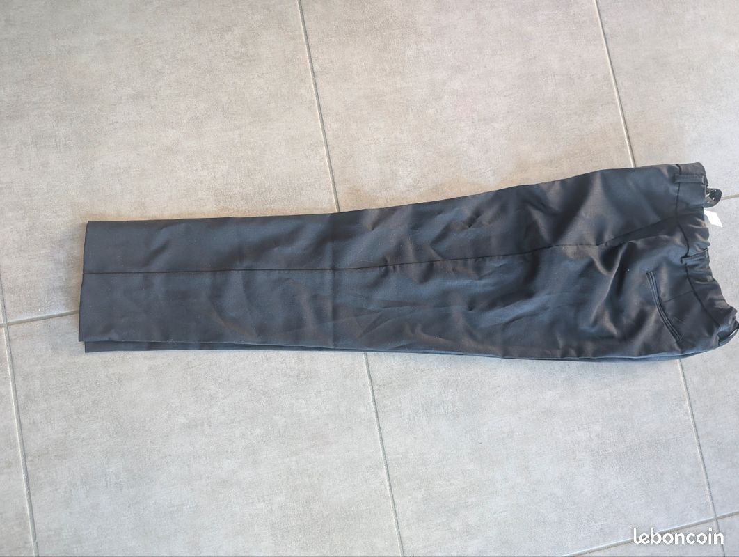 À vendre costume pour enfant (image 1)