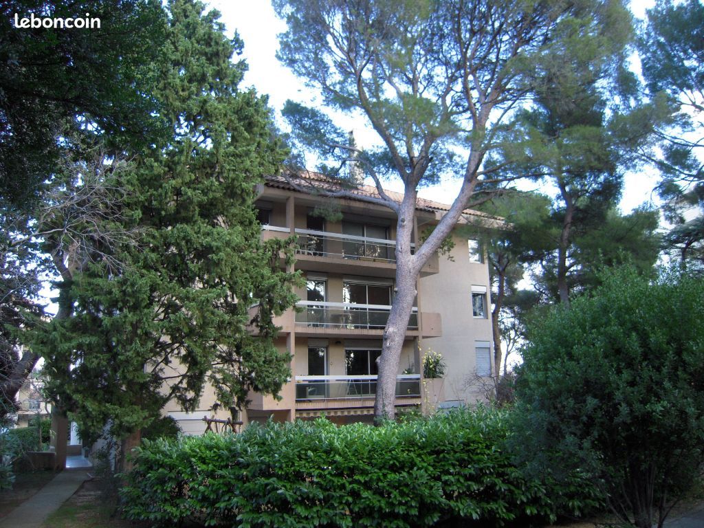 Appartement 3 pièces 73 m² · à Nîmes · 73 m² · 871 €