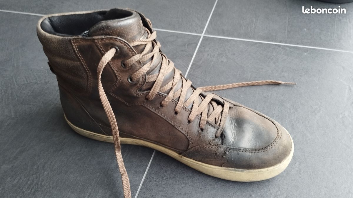 Chaussures moto imperméables Alpinestars J-6 (image 2)