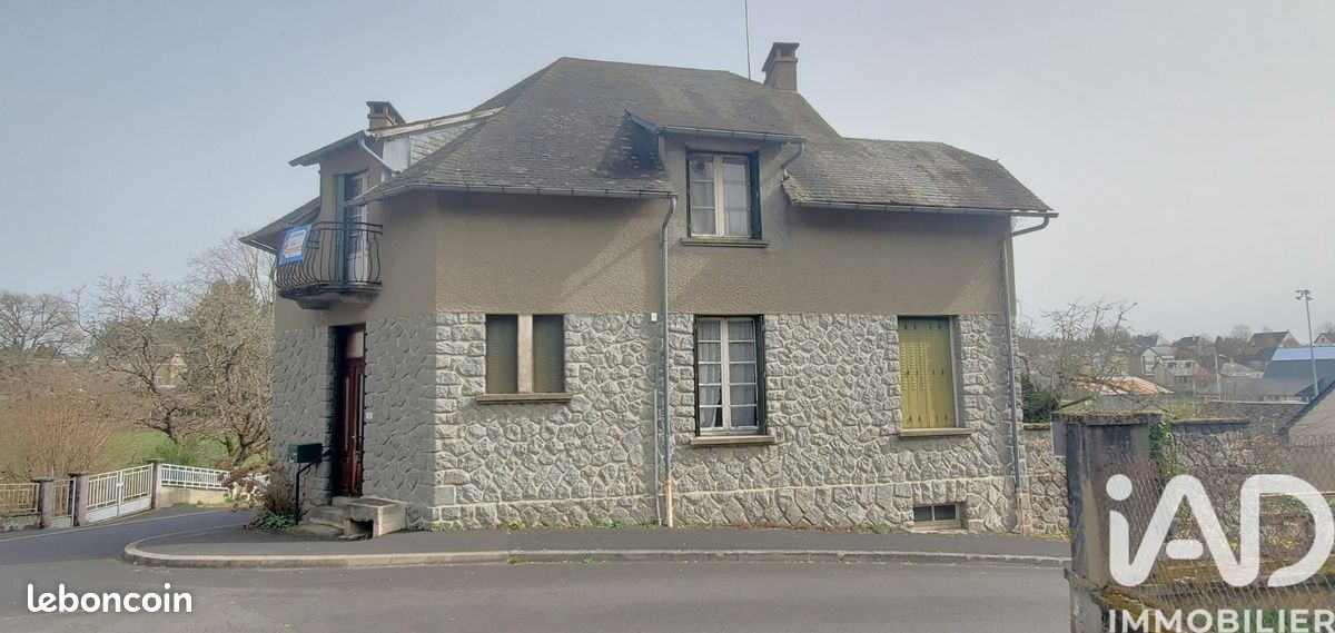 Maison 9 pièces 208 m² · à Neuvic · 208 m² · 119 000 €