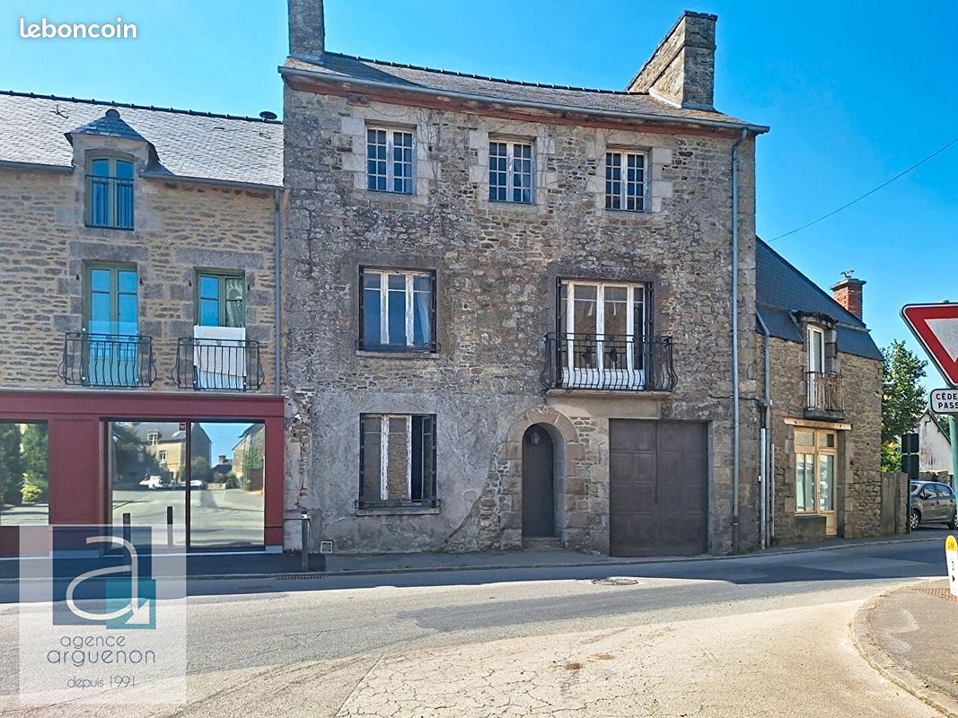 Maison 6 pièces 141 m² · à Yvignac-la-Tour · 141 m² · 110 000 €