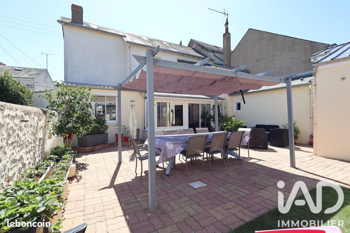 Maison 7 pièces 134 m² · à Thouars · 134 m² · 177 990 €
