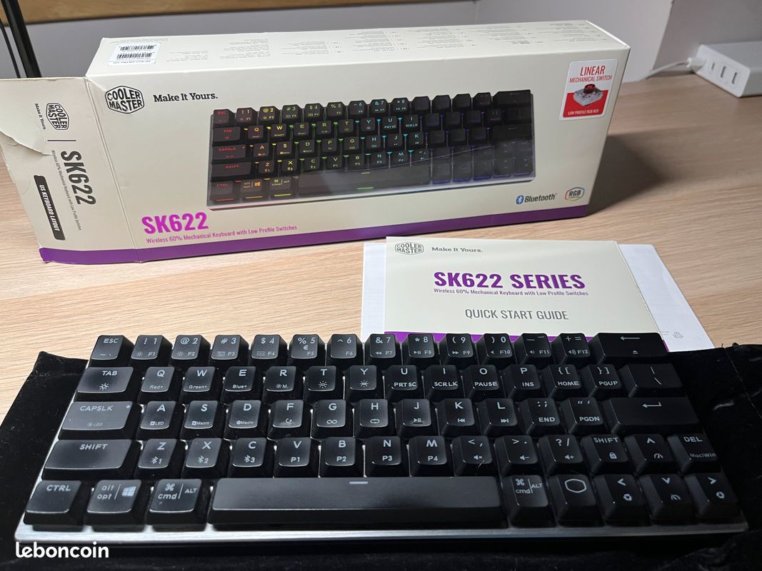 Clavier Gaming Cooler Master SK622 Hybride, Bluetooth/USB-C, Multicolore, Ouvert Jamais Utilisé