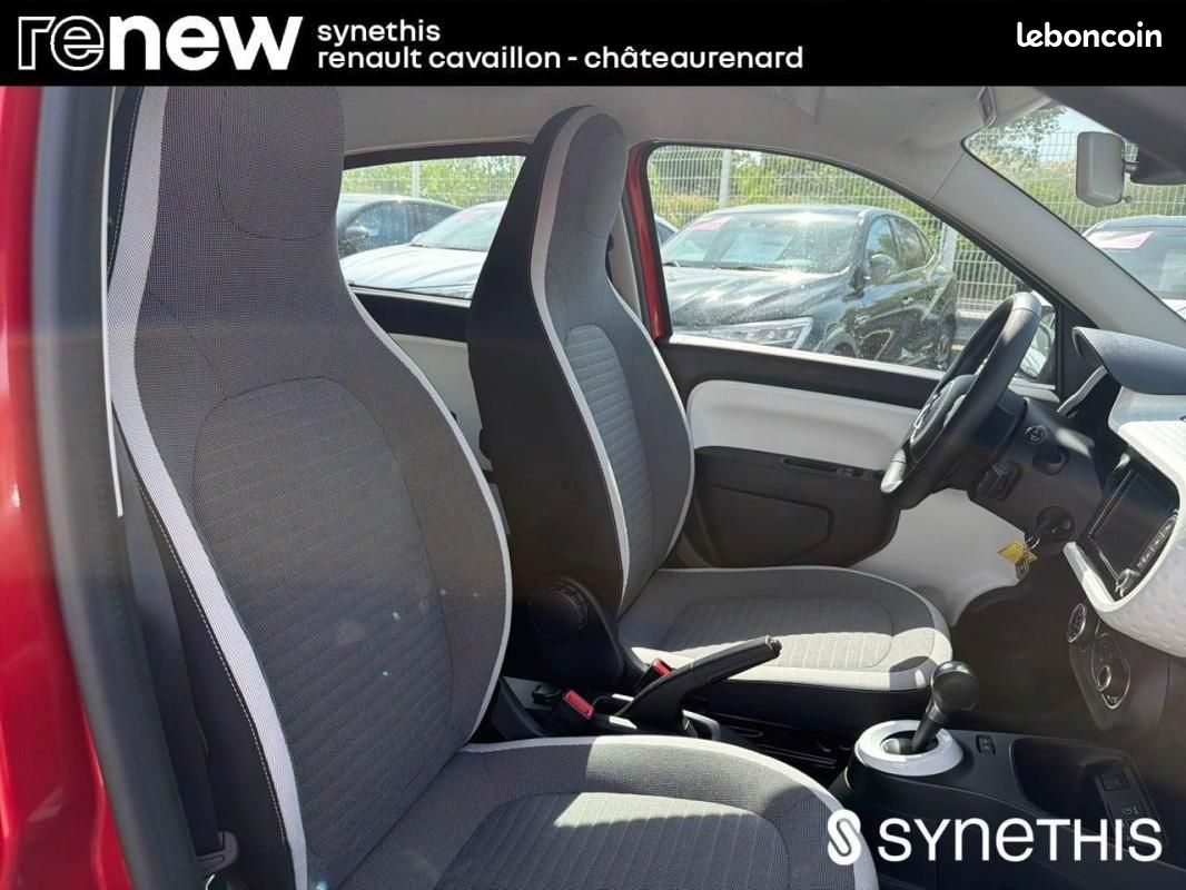 Renault Twingo E-TECH ELECTRIQUE III Equilibre (image 14)
