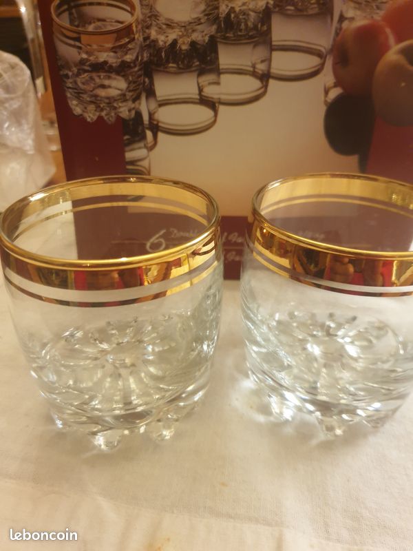 8 beaux verres eau ou apéro (image 1)