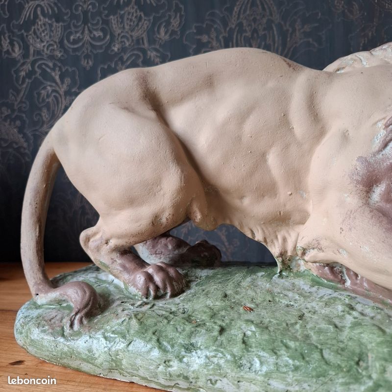 Sculpture lion en plâtre polychrome 1900 (image 4)