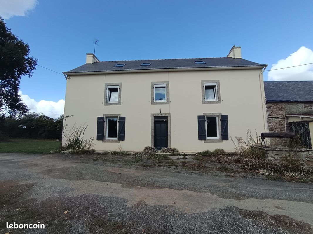Maison 6 pièces 160 m² · à Bannalec · 160 m² · 374 400 €