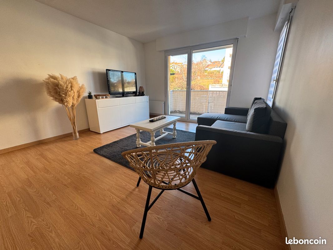 Annecy le vieux T2 meublé 51m2 balcon