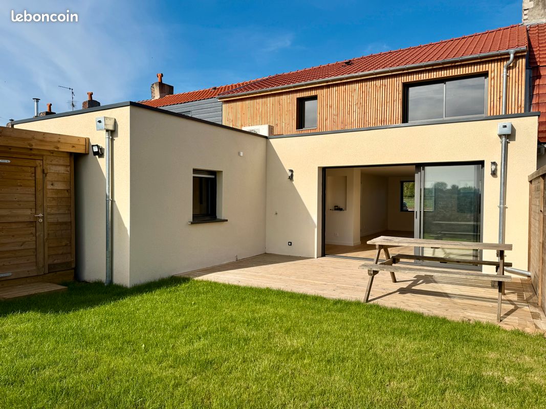 Maison 5 pièces 117 m² · à Hem · 117 m² · 380 000 €