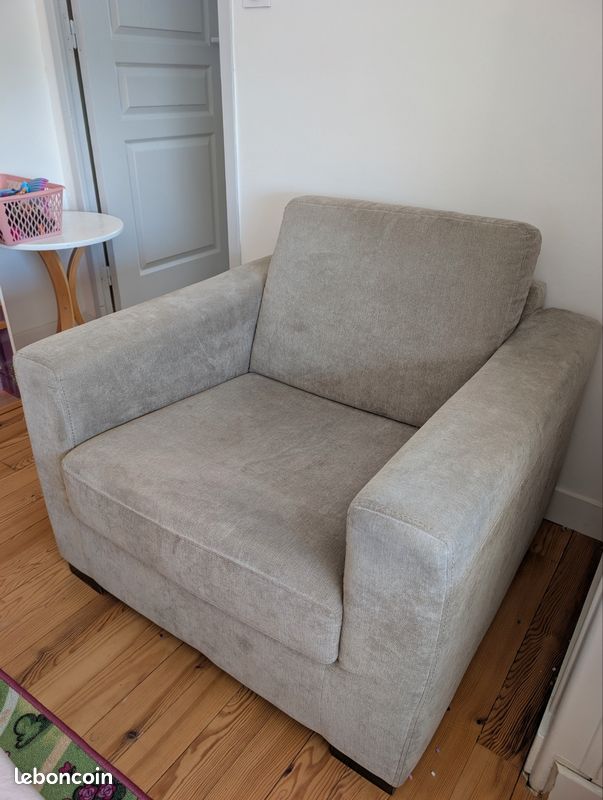 Fauteuil BUT beige / taupe en tissu (image 1)